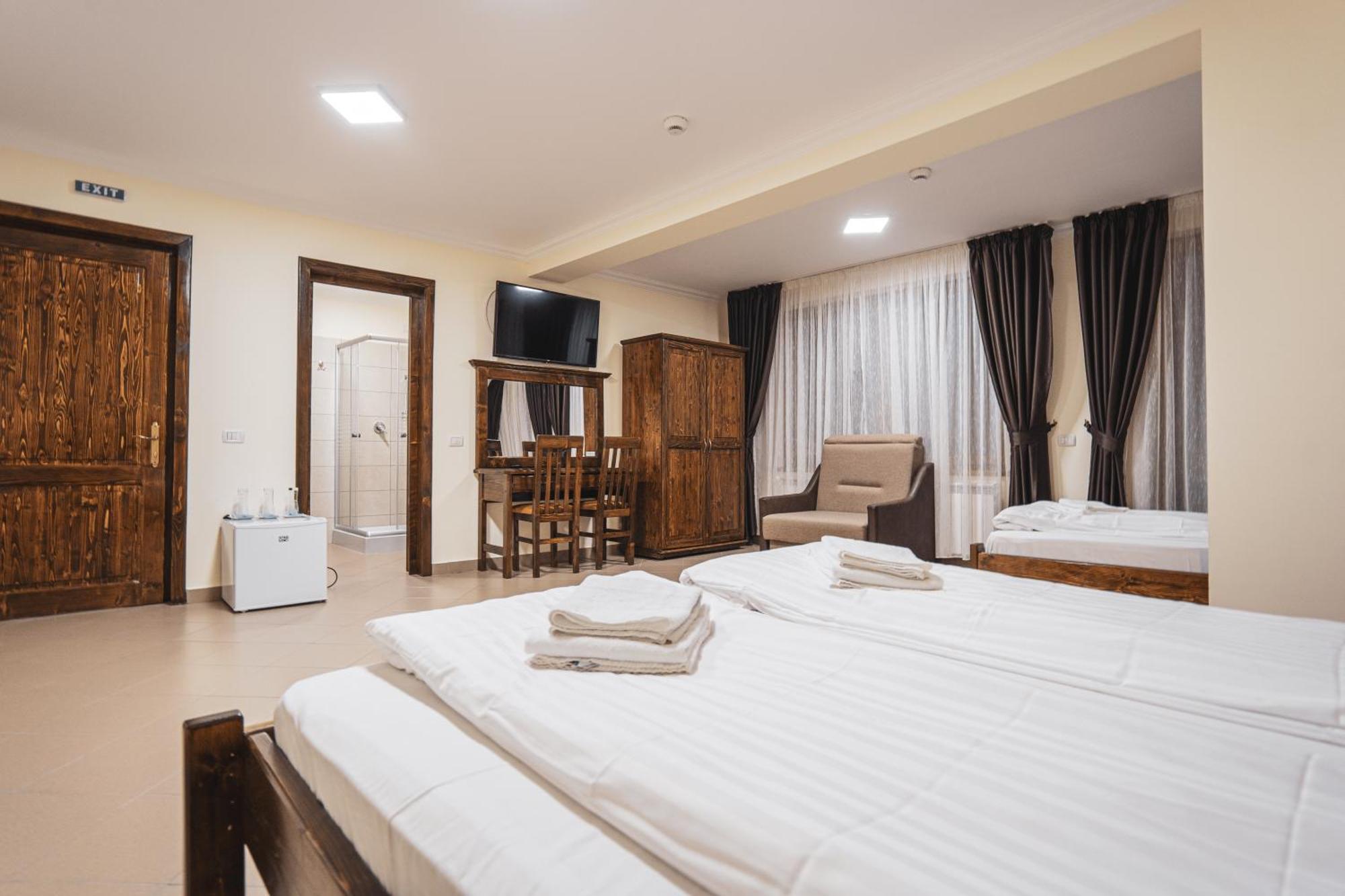 Hotel Rabbit Bran โมเอเชอ เด จอส ภายนอก รูปภาพ