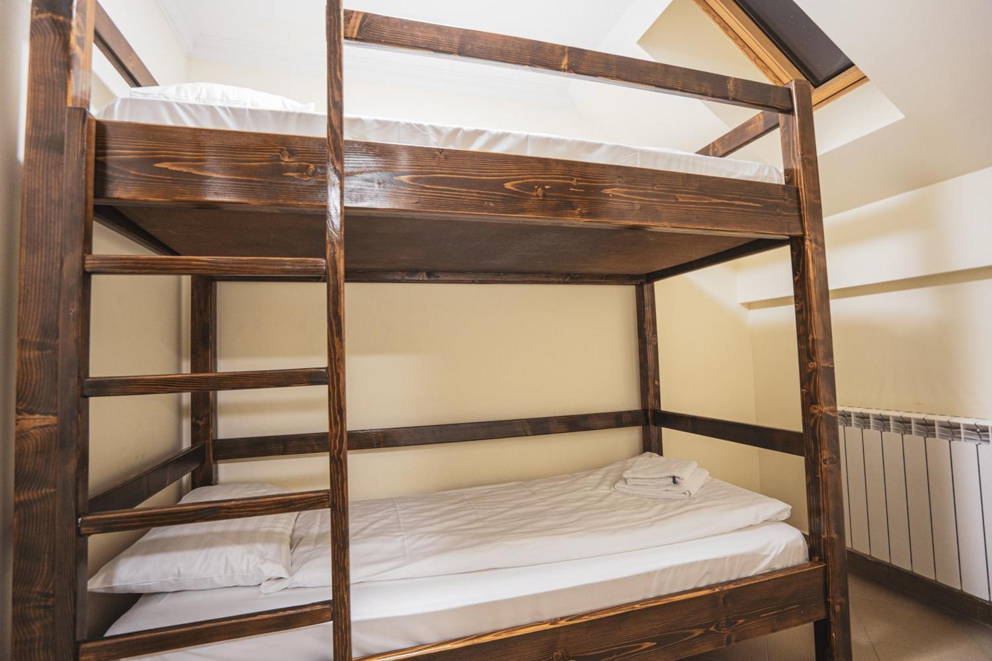 Hotel Rabbit Bran โมเอเชอ เด จอส ภายนอก รูปภาพ